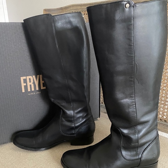 Frye Melissa Black Leather Button Back Zip Boots - Picture 6 of 8